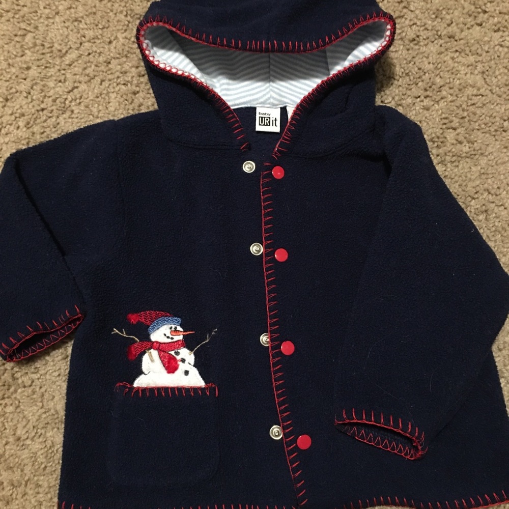 First Christmas bundle! ๐ โ๏ธ โ๏ธ - Picture 2 of 4